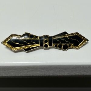 Vintage Art-Deco Black and Gold Enamel Brooch
